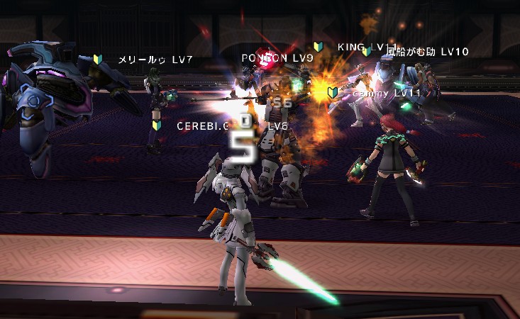 初期装備なのでダメージ一桁(´・ω・｀)