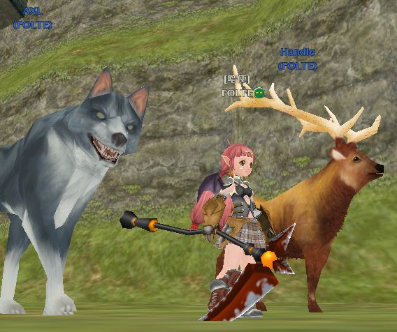 アクセルとハンドル