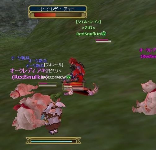 とりあえず新兵を三人食べたアキコ