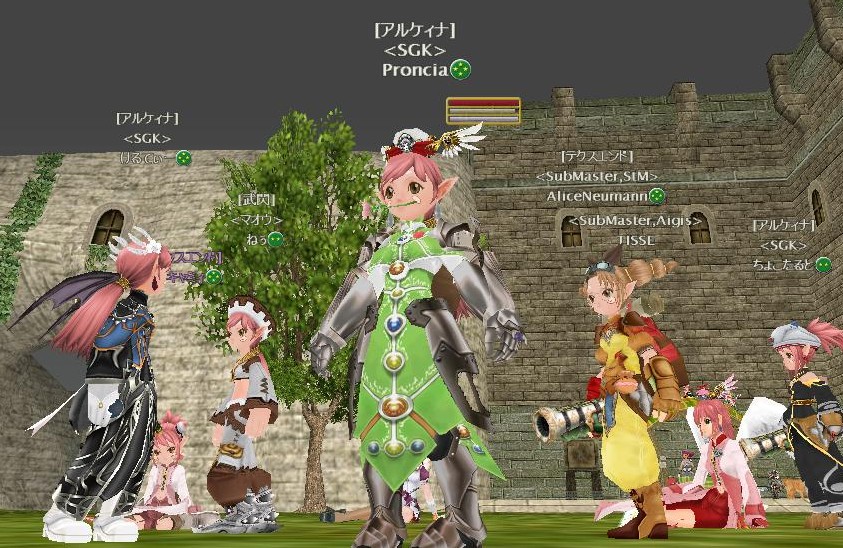 てか知り合いにピンク髪多いなぁと思った