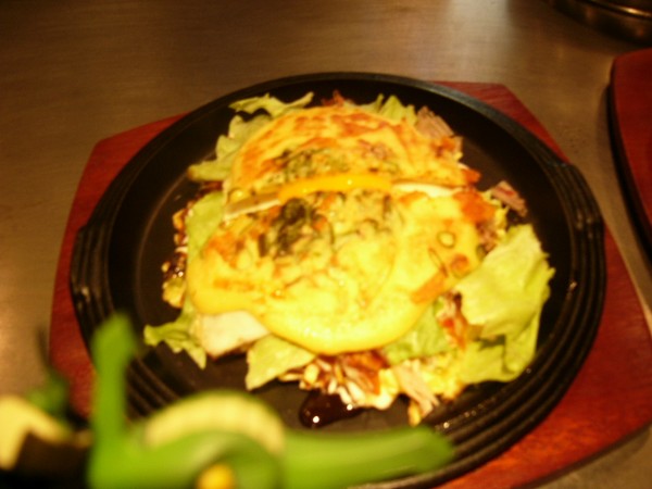 下はソースがいっぱいです